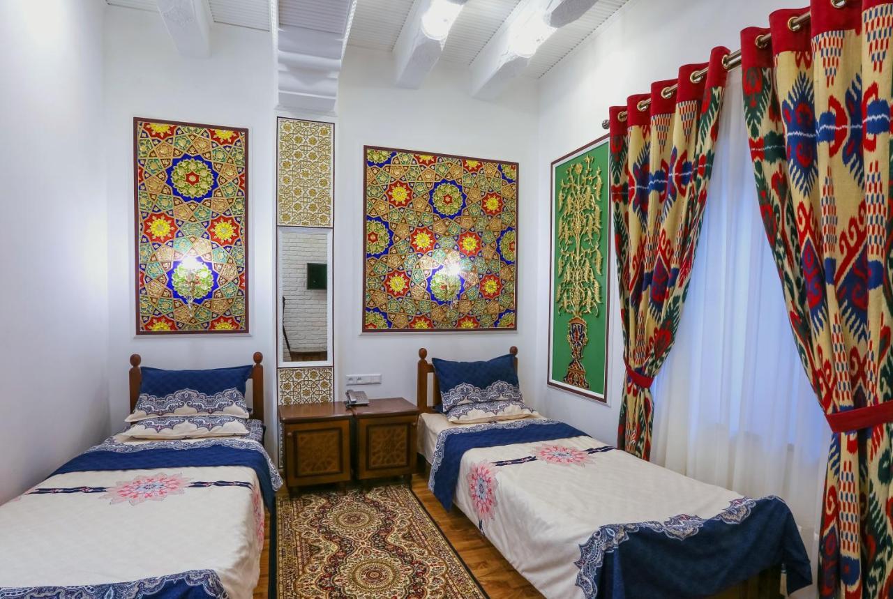 Al Golden Bukhara Hotel ภายนอก รูปภาพ
